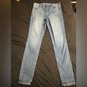 American Eagle Super Hi-Rise Jegging